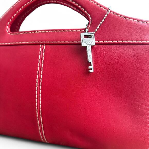 Fossil Vintage Red Leather Clutch Bag - Picture 2 of 5